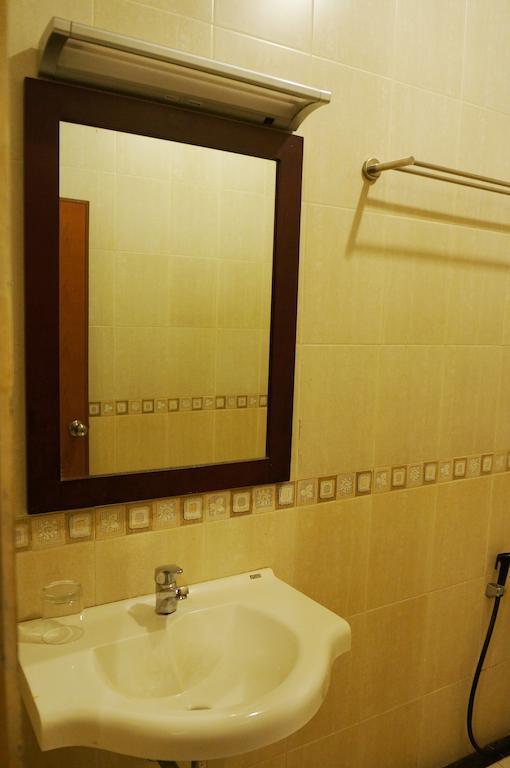 Feodora Airport Hotel Palembang Ruang foto
